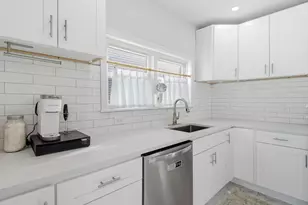 10 Bradshaw St, Medford, MA 02155 - Photo 6