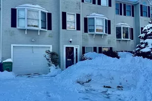 21 Hamlet St, Newton, MA 02459 - Photo 8