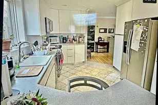 21 Hamlet St, Newton, MA 02459 - Photo 14