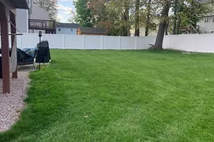 225 Long Pond Dr, Dracut, MA 01826 - Photo 38