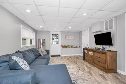 225 Long Pond Dr, Dracut, MA 01826 - Photo 26