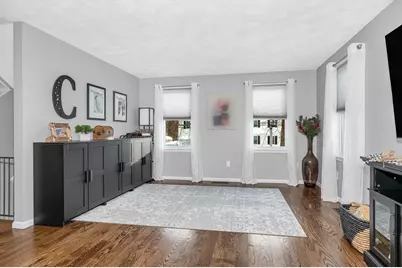 225 Long Pond Dr, Dracut, MA 01826 - Photo 6