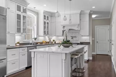 3 Torr St, Andover, MA 01810 - Photo 4