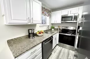 96 C Charles River Rd, Waltham, MA 02453 - Photo 2