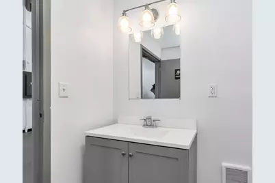 100 Ferncroft Rd #204, Danvers, MA 01923 - Photo 14