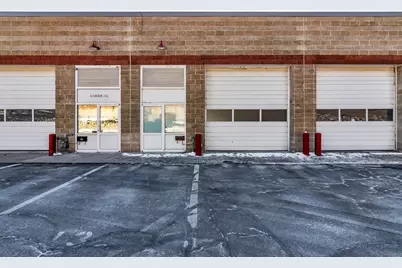 100 Ferncroft Rd #204, Danvers, MA 01923 - Photo 8