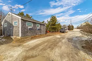 174 N Shore Blvd, Sandwich, MA 02537 - Photo 2