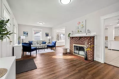 24 Lynde Ave, Melrose, MA 02176 - Photo 6