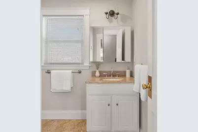 24 Lynde Ave, Melrose, MA 02176 - Photo 22