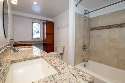 33 Lake Avenue, Stoneham, MA 02180 - Photo 24