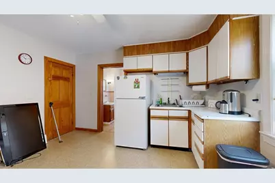 41 Northend St, Peabody, MA 01960 - Photo 10