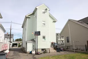 41 Northend St, Peabody, MA 01960 - Photo 2