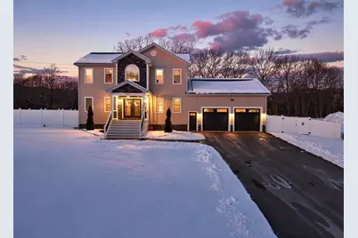 5 Nottingham Cir, Swansea, MA 02777 - Photo 2