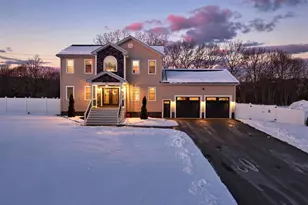 5 Nottingham Cir, Swansea, MA 02777 - Photo 2
