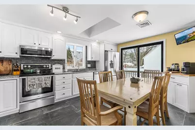 20 Edith Rd, Weymouth, MA 02189 - Photo 4