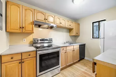 4 Village Brook Ln #4, Natick, MA 01760 - Photo 8