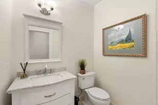 929 Beacon St, Newton, MA 02459 - Photo 12