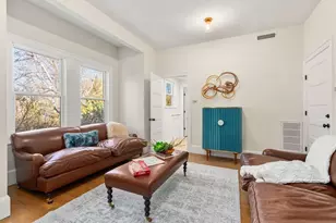 929 Beacon St, Newton, MA 02459 - Photo 10