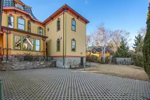 929 Beacon St, Newton, MA 02459 - Photo 30