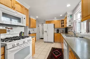 123 Walnut Hill Rd, Newton, MA 02461 - Photo 8
