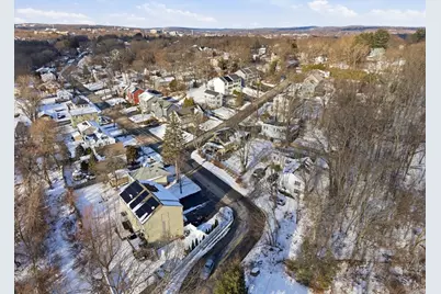 143 Commonwealth Ave, Worcester, MA 01604 - Photo 34