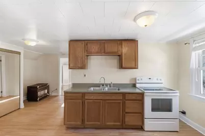 143 Commonwealth Ave, Worcester, MA 01604 - Photo 20