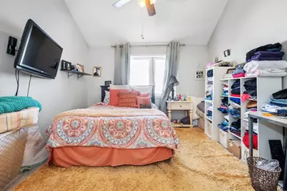 25 Meadow Pond Dr #J, Leominster, MA 01453 - Photo 10