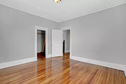 11 Ina St, Springfield, MA 01109 - Photo 16