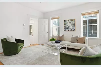 172-174 Auburn Street #3, Cambridge, MA 02139 - Photo 2