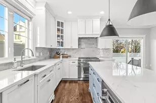 25 Cavanaugh Path, Newton, MA 02459 - Photo 8