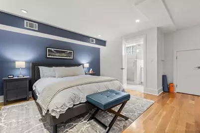 250 C Street #4, Boston, MA 02127 - Photo 18