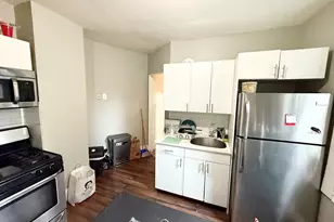 8 Wave Ave, Boston, MA 02125 - Photo 2