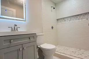 8 Wave Ave, Boston, MA 02125 - Photo 4