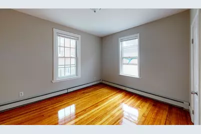 280 McGrath Highway #1, Somerville, MA 02145 - Photo 4