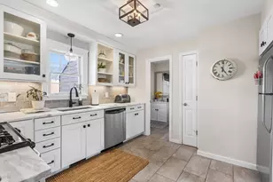 252 Albion St, Wakefield, MA 01880 - Photo 10