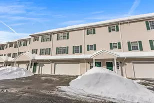 252 Albion St, Wakefield, MA 01880 - Photo 30