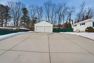 23 Gail Dr, Holden, MA 01520 - Photo 26