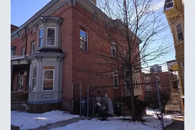 40 Byers St, Springfield, MA 01105 - Photo 2