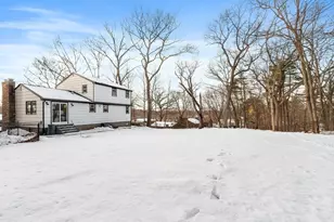 114 Lake St, Peabody, MA 01960 - Photo 34