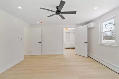 114 Lake St, Peabody, MA 01960 - Photo 16