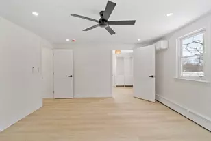 114 Lake St, Peabody, MA 01960 - Photo 16