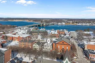 68 Pleasant St, Newburyport, MA 01950 - Photo 30