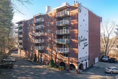 70 Nicholas Rd #4, Framingham, MA 01701 - Photo 2