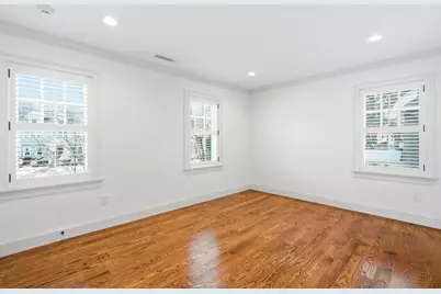 10 Sheffield West, Winchester, MA 01890 - Photo 20