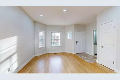 40 Everett St #40, Boston, MA 02128 - Photo 2