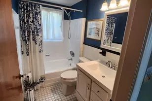 10 Violet Rd, Peabody, MA 01960 - Photo 12