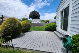 10 Violet Rd, Peabody, MA 01960 - Photo 2