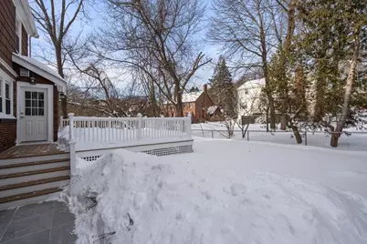 17 Ireland Rd, Newton, MA 02459 - Photo 6