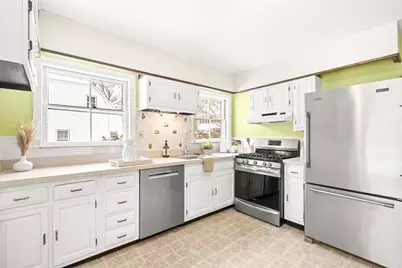 136 Sylvester Ave, Winchester, MA 01890 - Photo 14