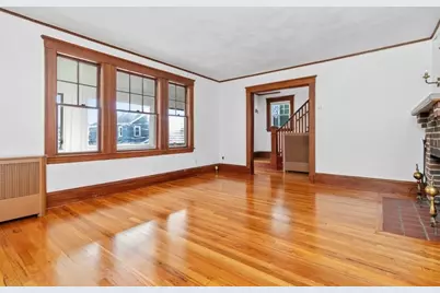 58 Alpine St, Arlington, MA 02474 - Photo 8